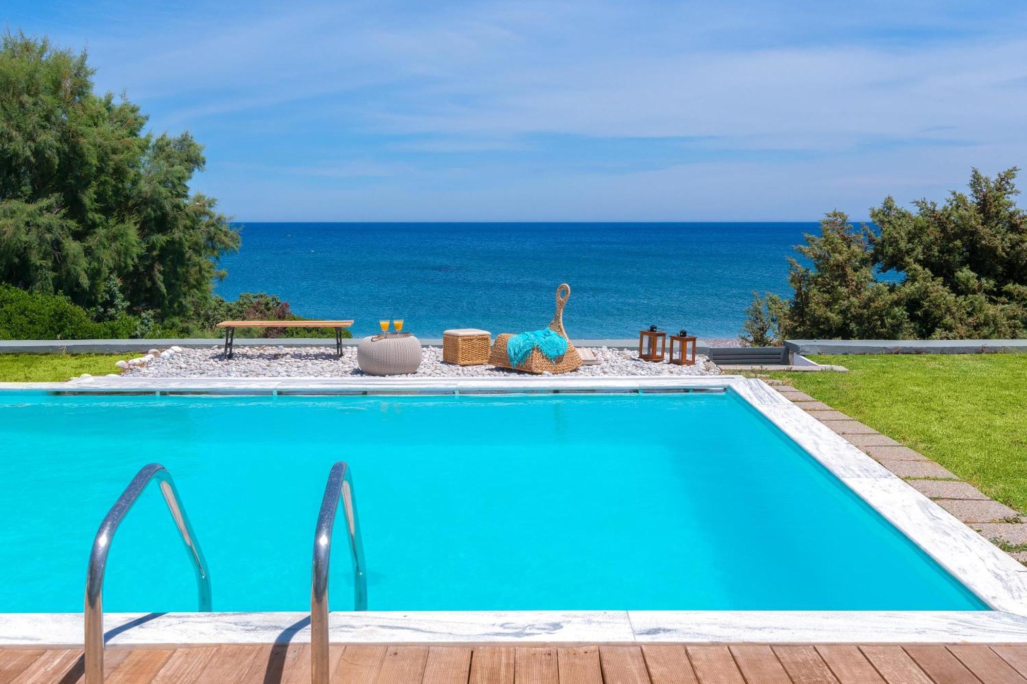 Villa Sevil Lakhania Exteriér fotografie